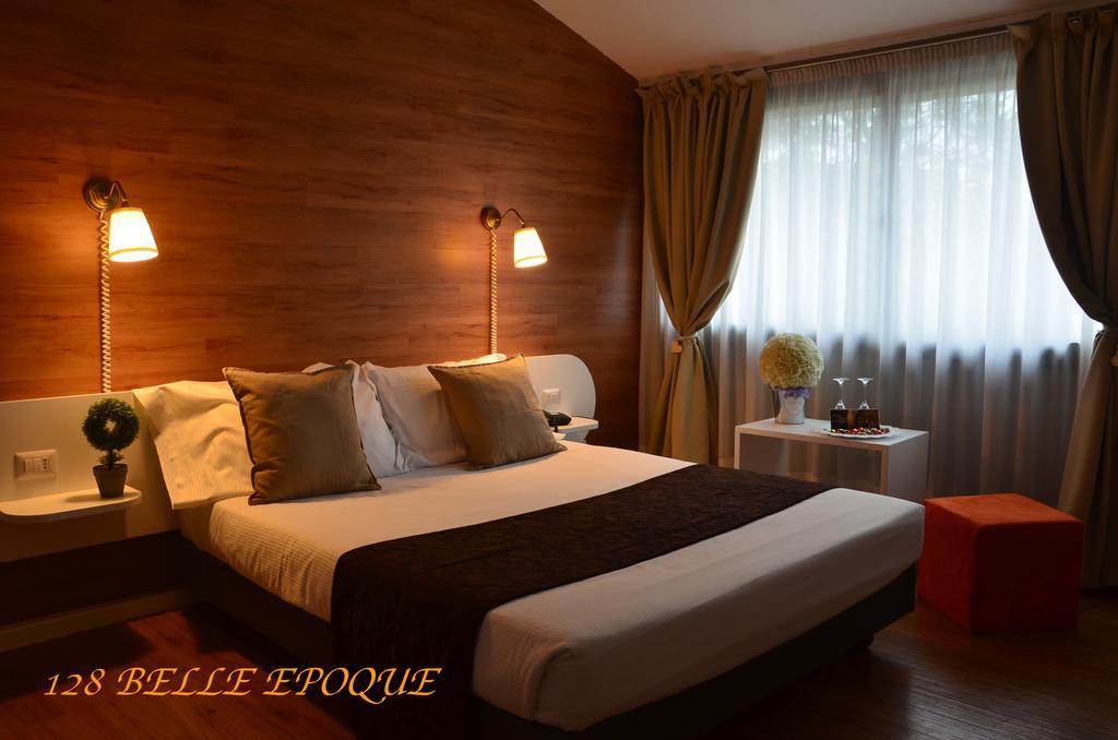 Green Hotel Motel Верджате Экстерьер фото